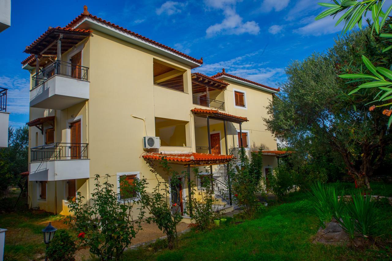 Niki Apartments Chrani Extérieur photo